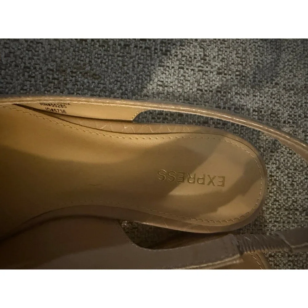 Express Crocodile  Vintage style Embossed Pointed Toe Slingback Flats Size 7